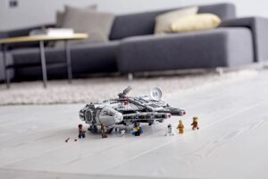 Read more about the article Top 10 Best Custom LEGO Star Wars Sets: Build Your Own Epic Galaxy Far, Far Away!